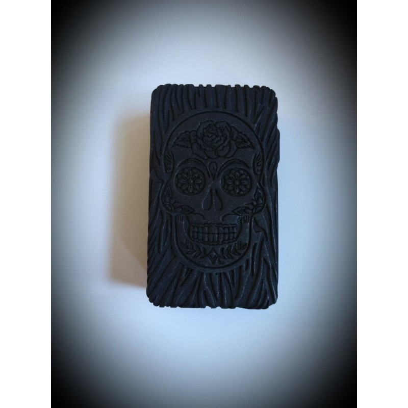 Resurrect R-Square Skull Nylon