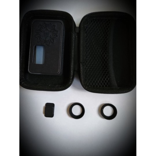 Resurrect R-Square Skull Nylon